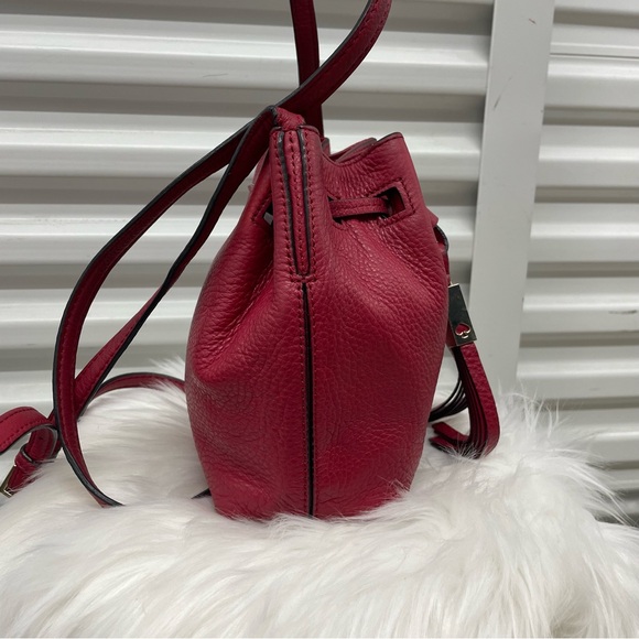 Kate Spade Grey Street Tiny Cooper Red pebbled leather Crossbody - Picture 3 of 12